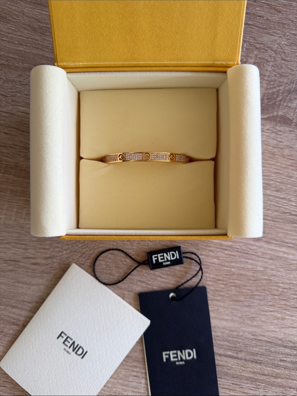 F is Fendi Bracelet in Gold